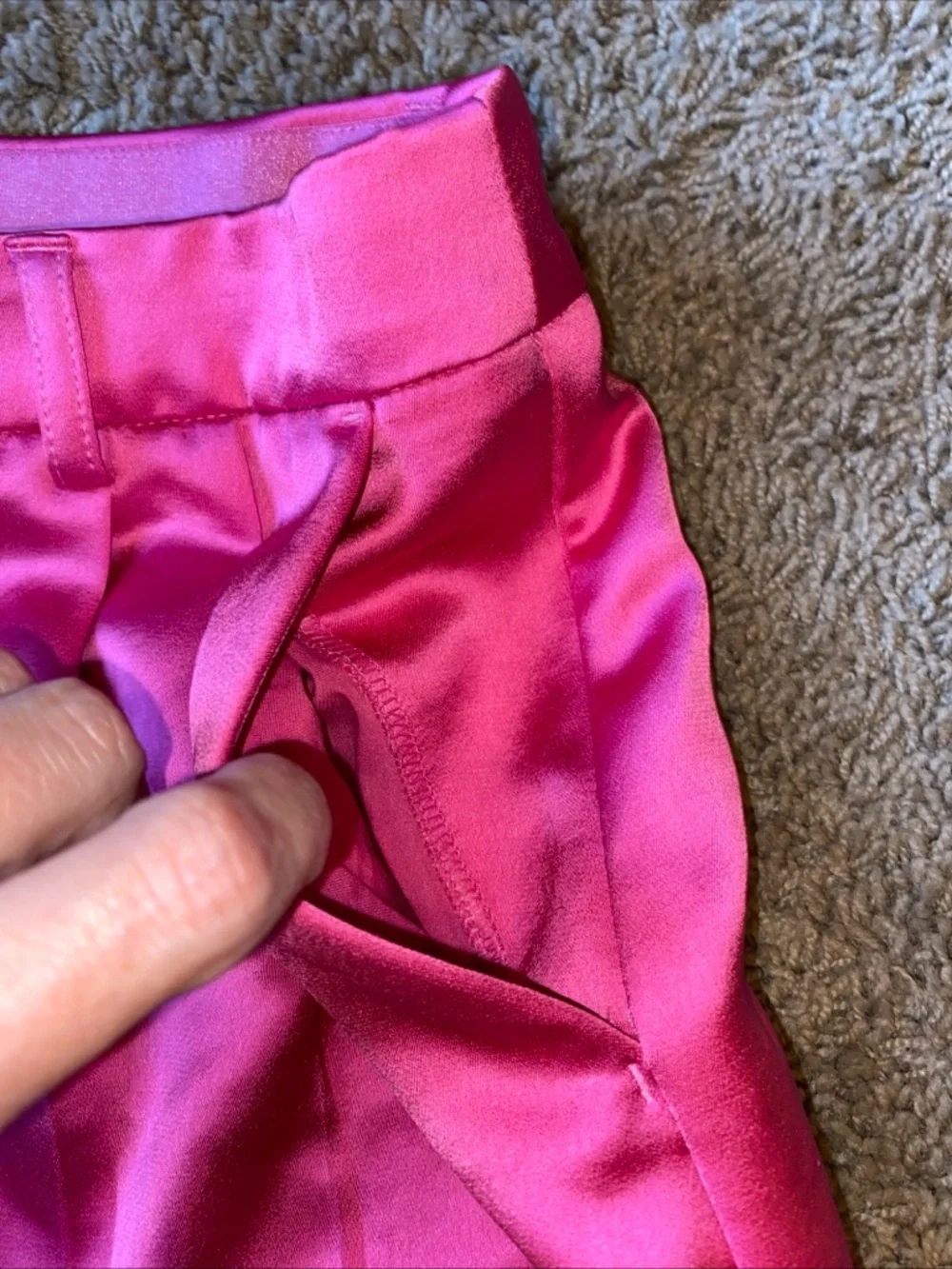 Express Satin High Waist Shorts Womens Sz 12 Pink Barbiecore Vacation Pleated